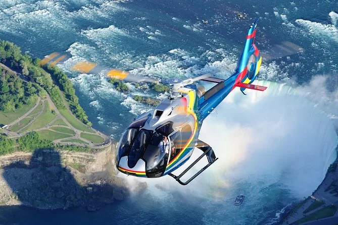 Hubschrauberflug über die Fälle in kleiner Gruppe