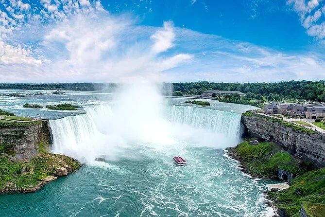 Tagestour zu den Niagarafällen mit Bootsfahrt ab Toronto